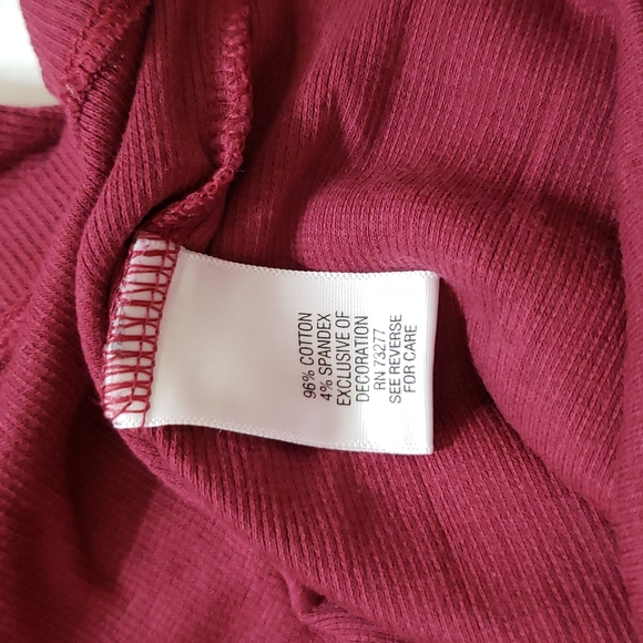 Sonoma - Magenta Ribbed Tank with Beaded shoulders - Ladies Medium - Picture 4 of 10